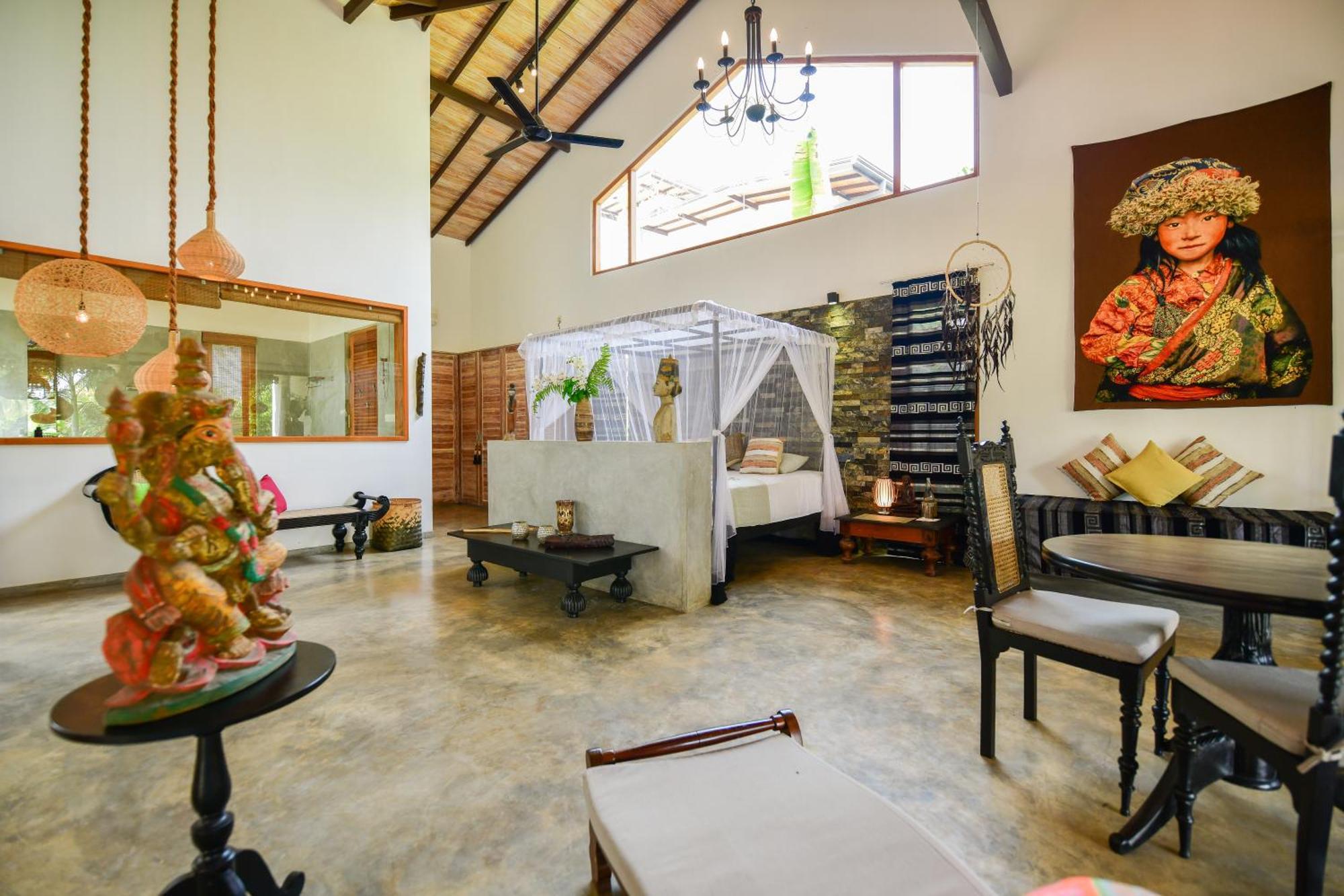 Tropical House - Jungleside Villa Hikkaduwa Room photo